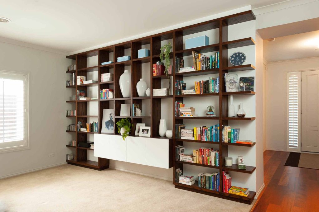 Custom Entertainment Centre with open shelving C114