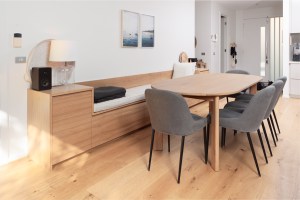 Bench seating for dining area C149